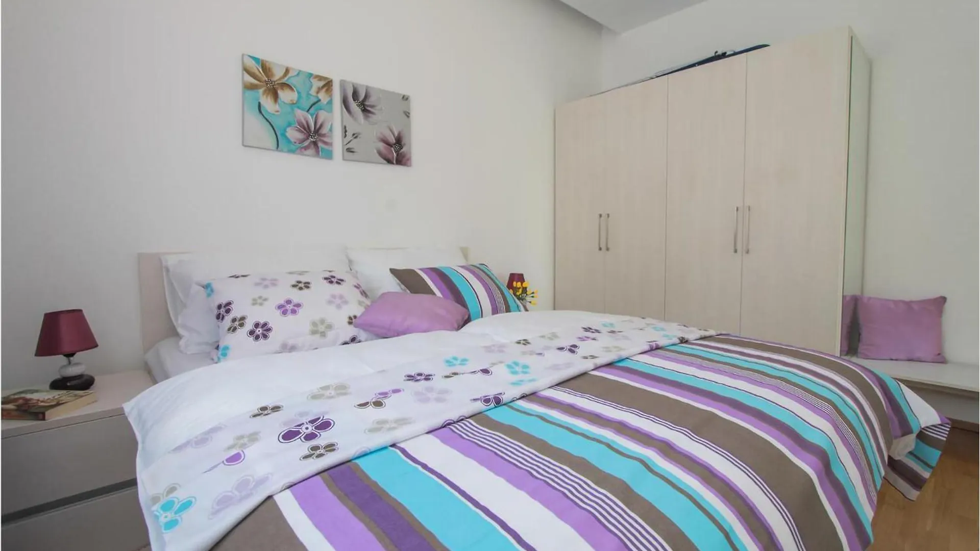 2 Bedroom Beautiful Apartment In Okrug Gornji Trogir